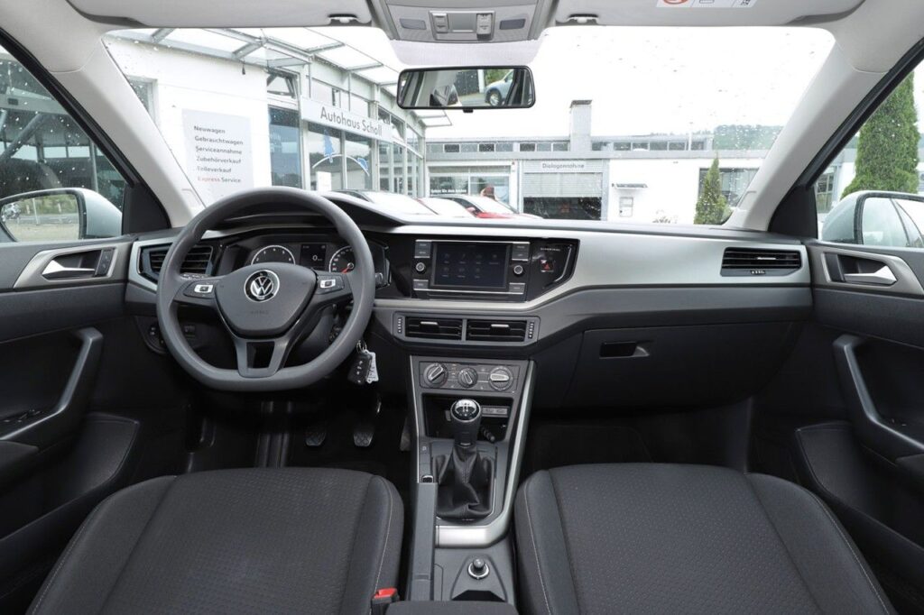 Volkswagen Polo Exposé-Bild 10