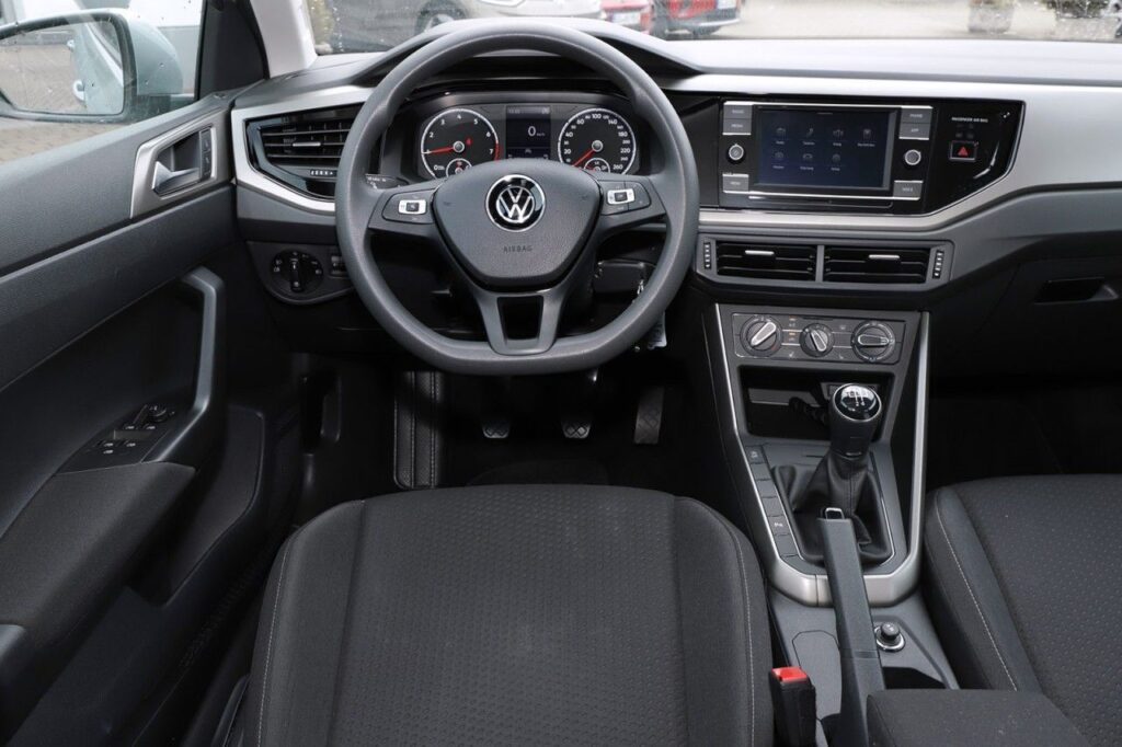 Volkswagen Polo Exposé-Bild 11