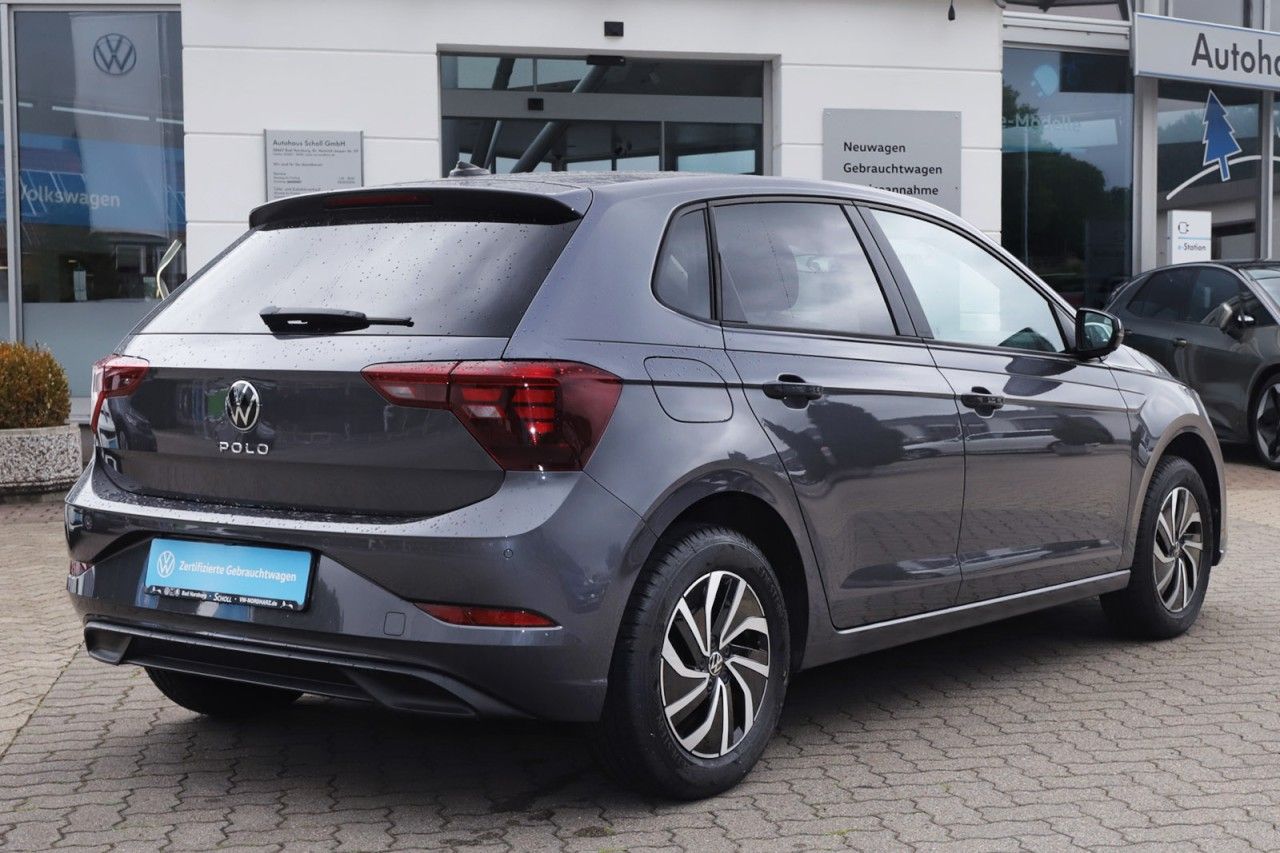 Volkswagen Polo Exposé-Bild 3