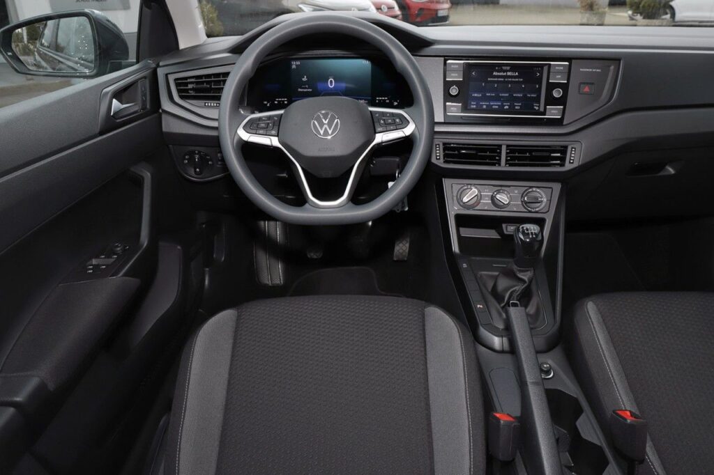 Volkswagen Polo Exposé-Bild 11
