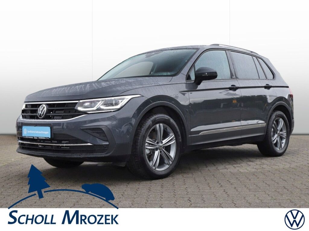 Volkswagen Tiguan Exposé-Bild 1