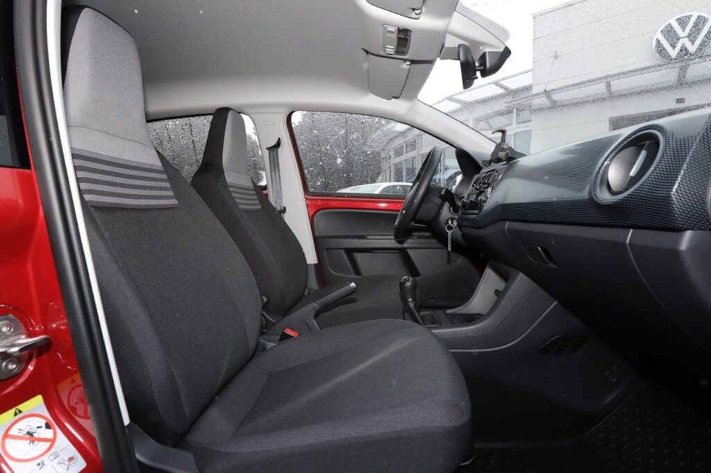 Volkswagen up! Exposé-Bild 7