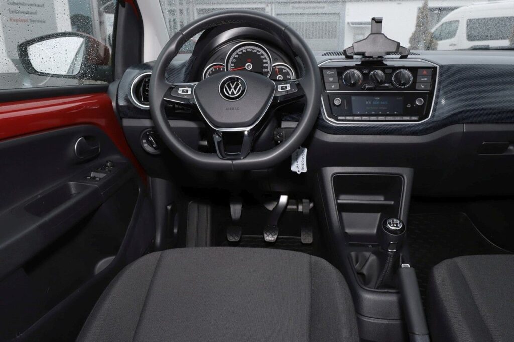 Volkswagen up! Exposé-Bild 11