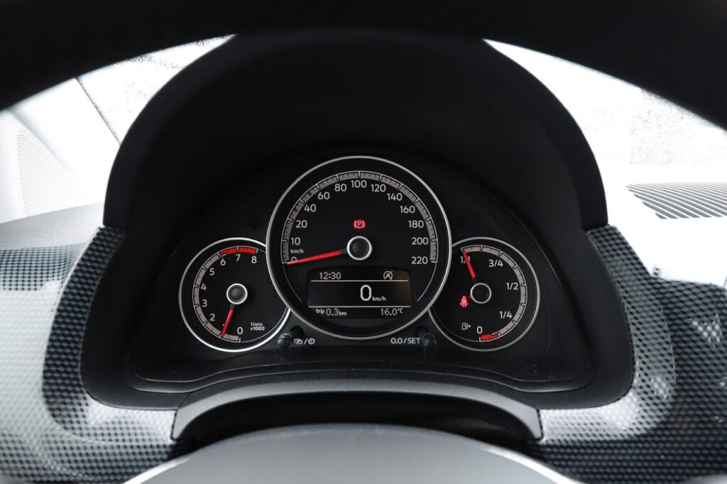 Volkswagen up! Exposé-Bild 14