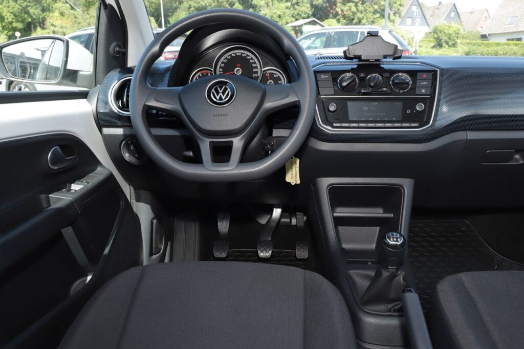 Volkswagen up! Exposé-Bild 11