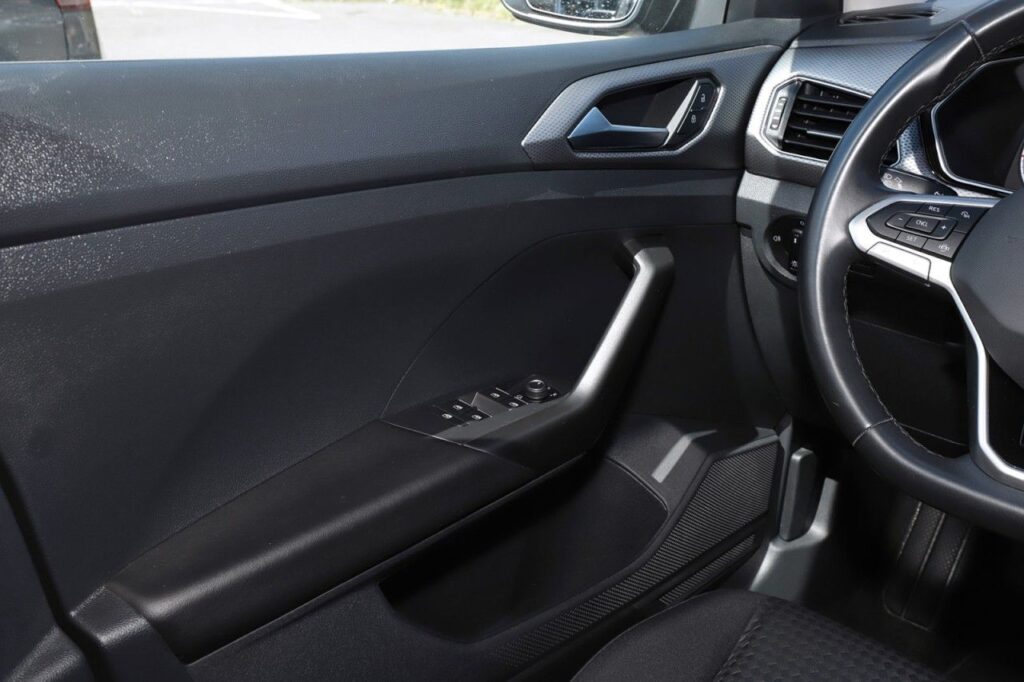Volkswagen T-Cross Exposé-Bild 15