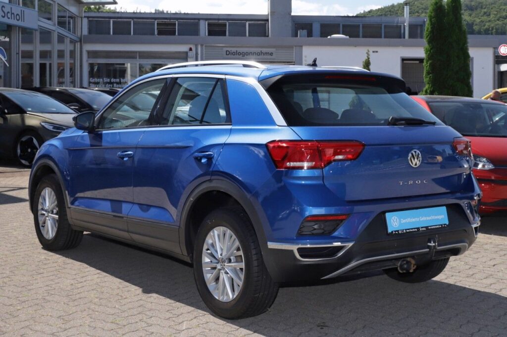 Volkswagen T-Roc Exposé-Bild 4