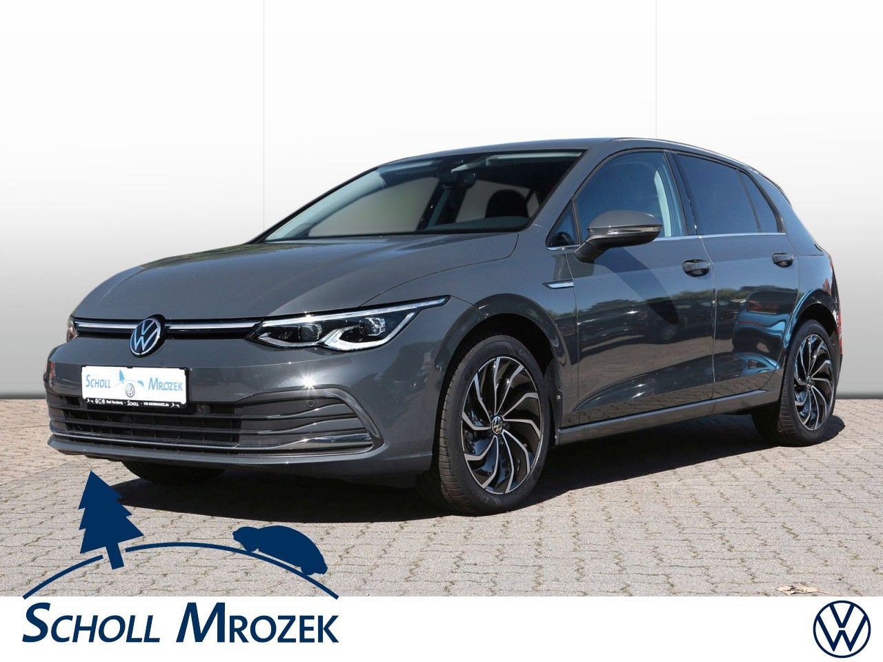 Volkswagen Golf Exposé-Bild 1