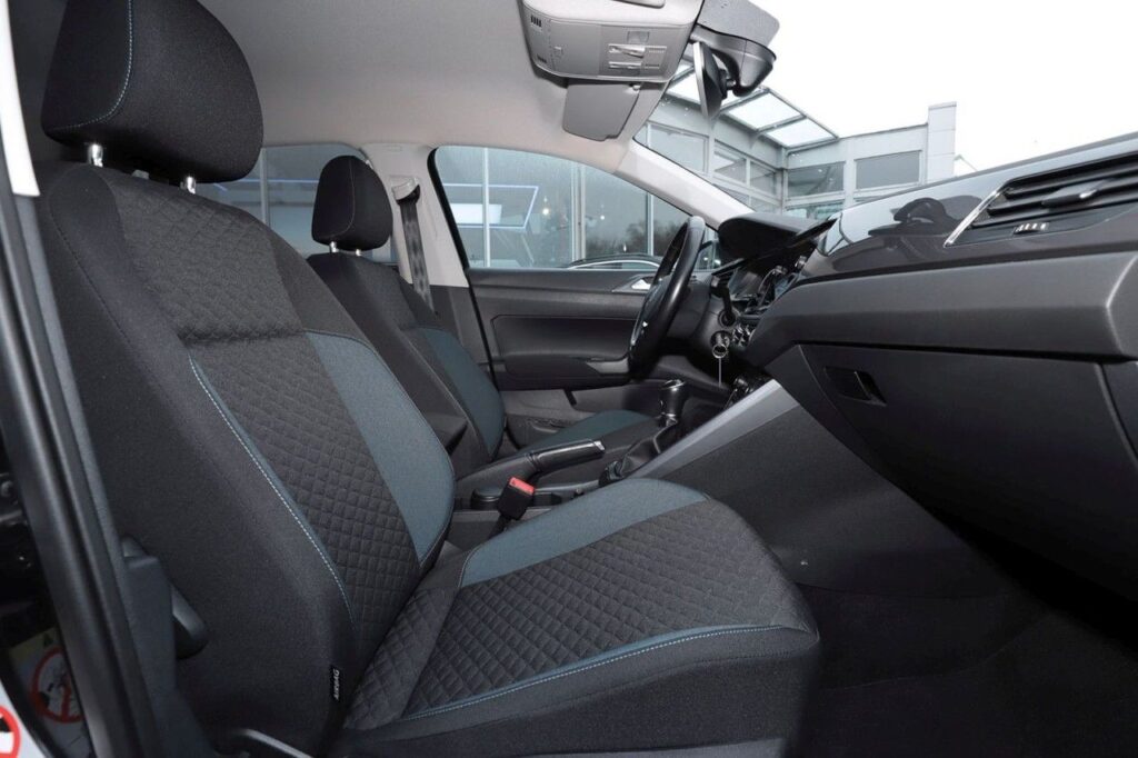 Volkswagen Polo Exposé-Bild 7