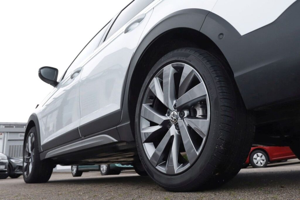 Volkswagen Taigo Exposé-Bild 5