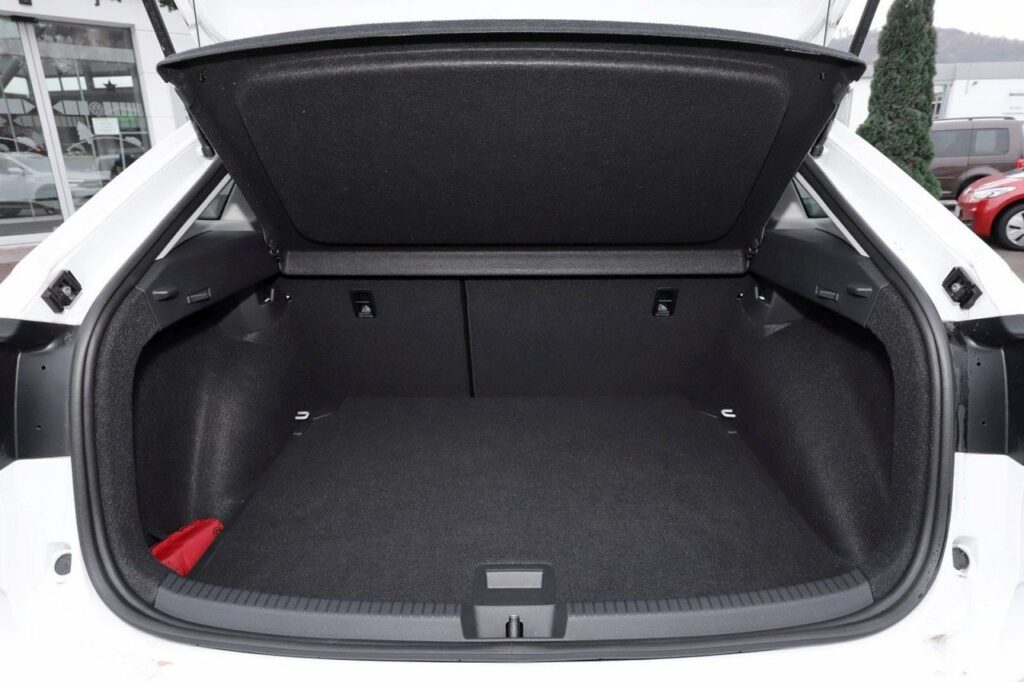 Volkswagen Taigo Exposé-Bild 6