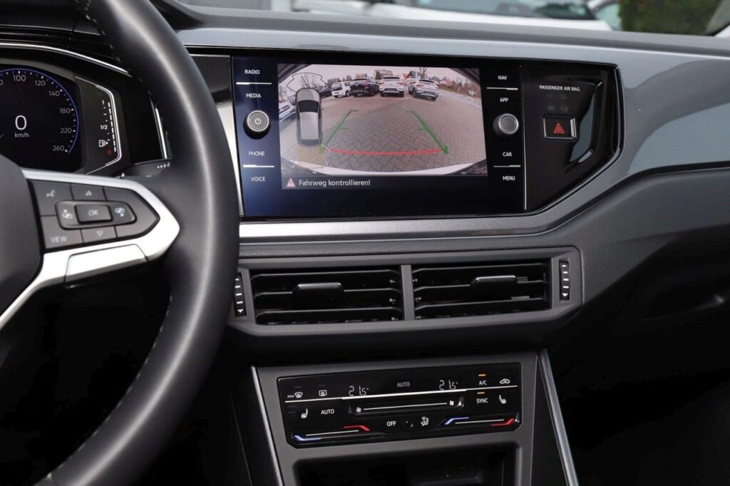 Volkswagen Taigo Exposé-Bild 14