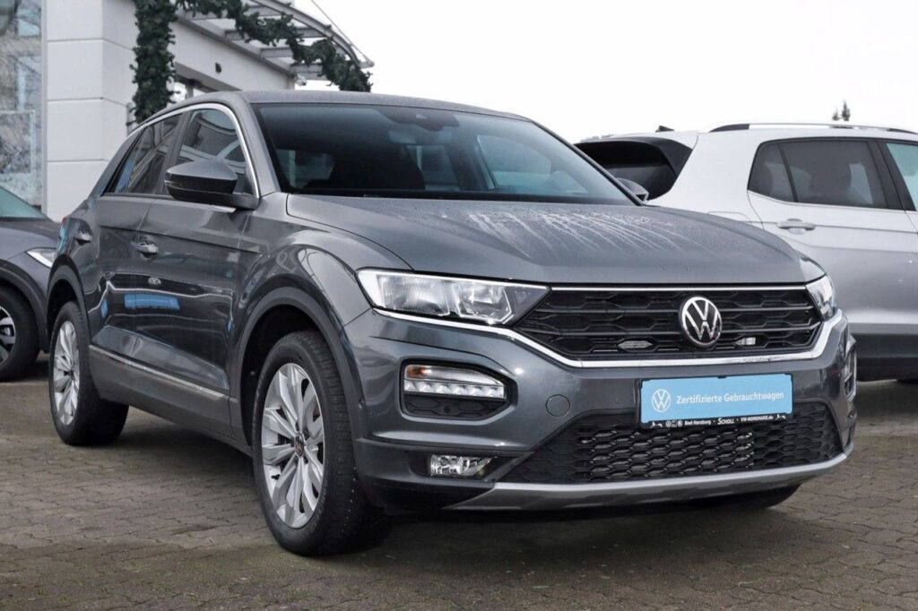 Volkswagen T-Roc Exposé-Bild 2