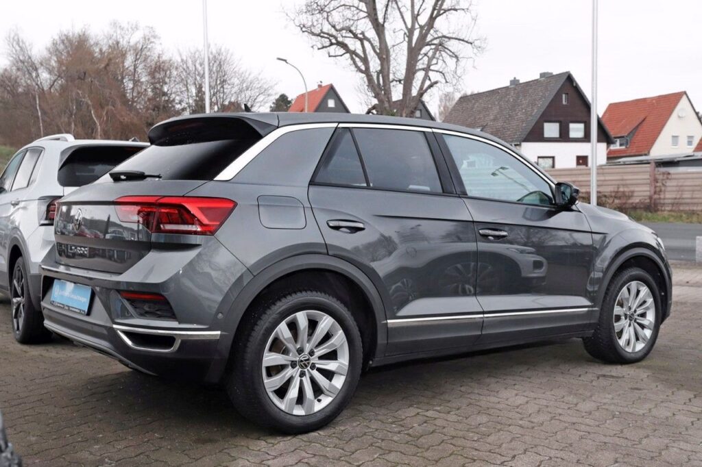 Volkswagen T-Roc Exposé-Bild 3