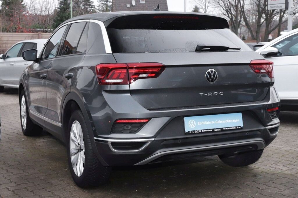 Volkswagen T-Roc Exposé-Bild 4