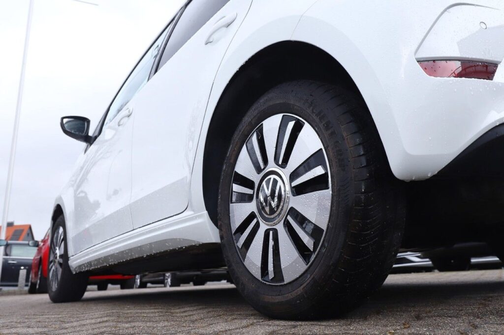 Volkswagen e-up! Exposé-Bild 5