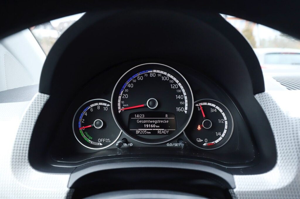 Volkswagen e-up! Exposé-Bild 16