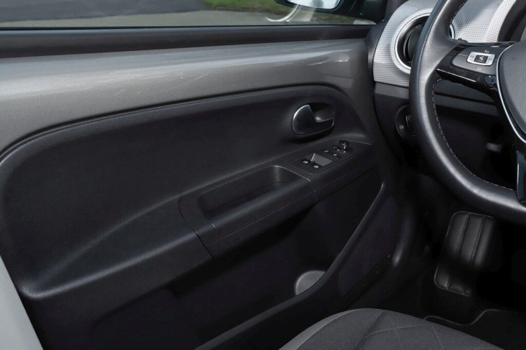 Volkswagen e-up! Exposé-Bild 12