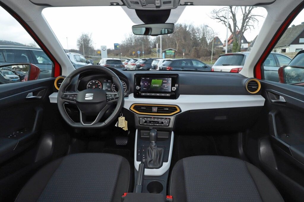 Seat Arona Exposé-Bild 10