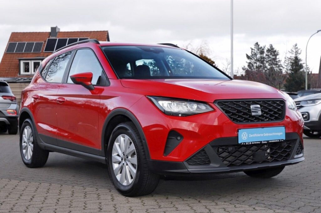 Seat Arona Exposé-Bild 2