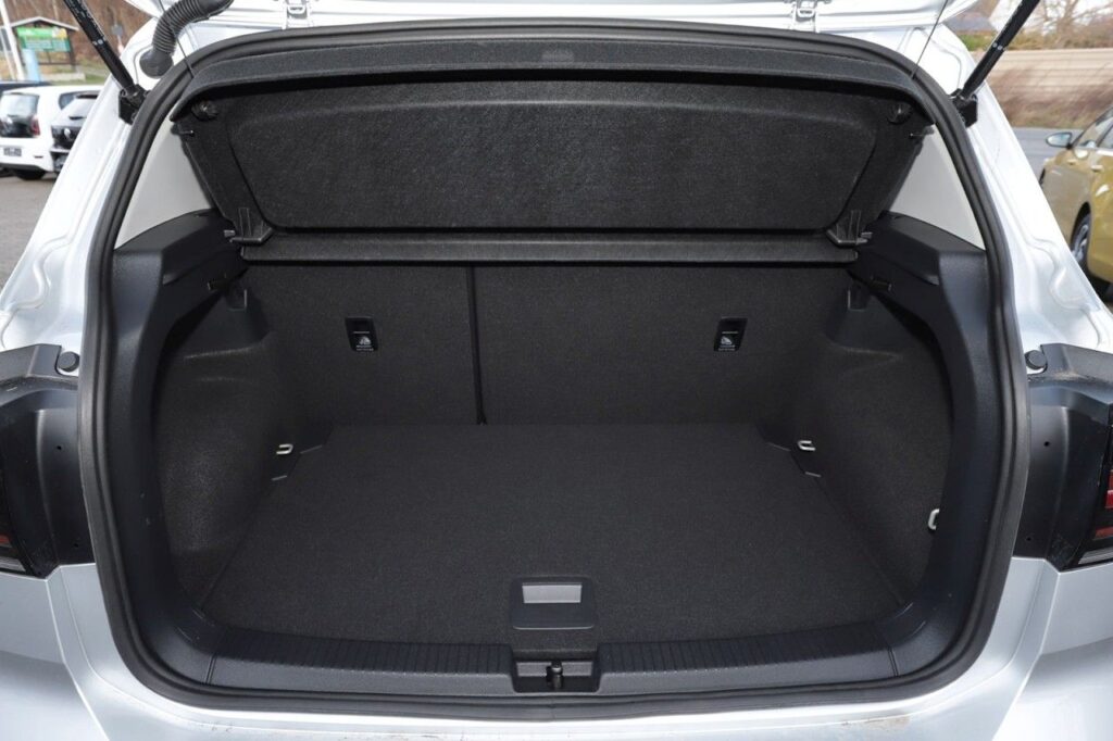 Volkswagen T-Cross Exposé-Bild 6