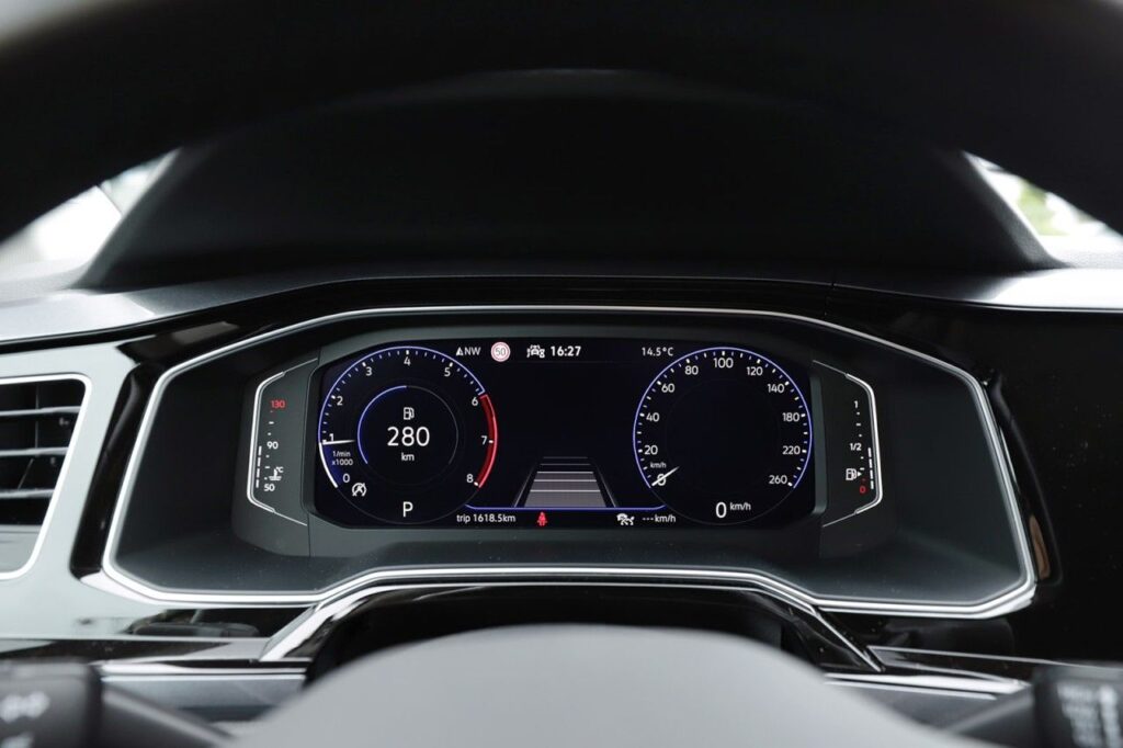 Volkswagen Taigo Exposé-Bild 15