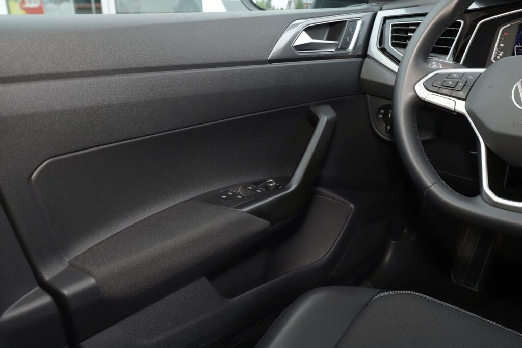 Volkswagen Taigo Exposé-Bild 16