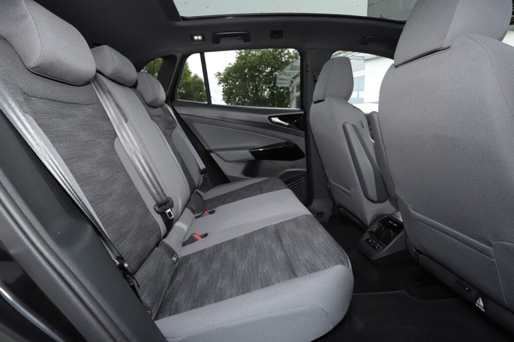 Volkswagen ID.4 Exposé-Bild 9