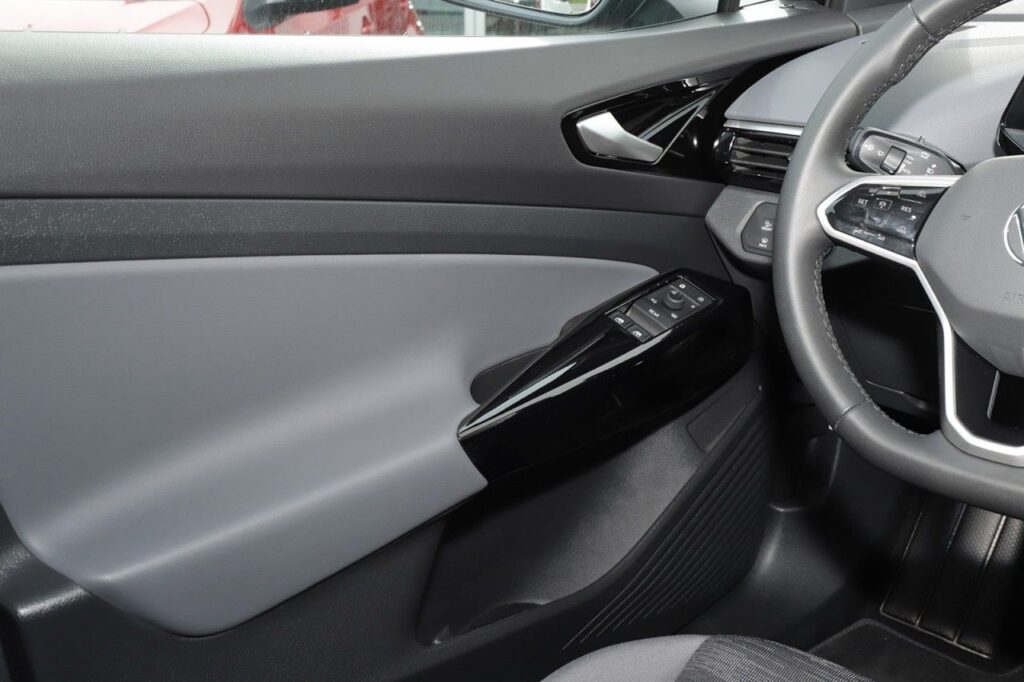 Volkswagen ID.4 Exposé-Bild 13