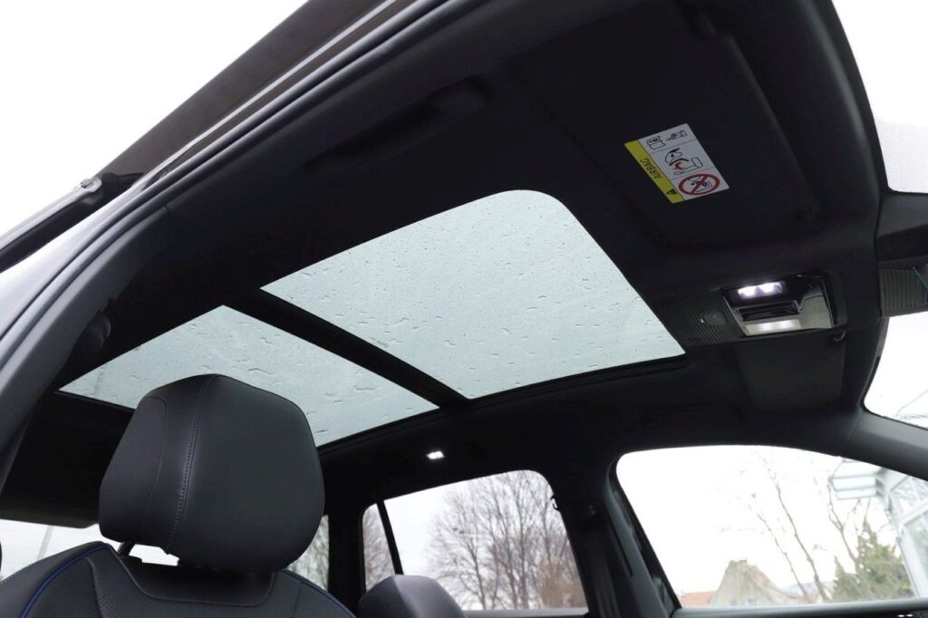 Volkswagen Tiguan Exposé-Bild 13