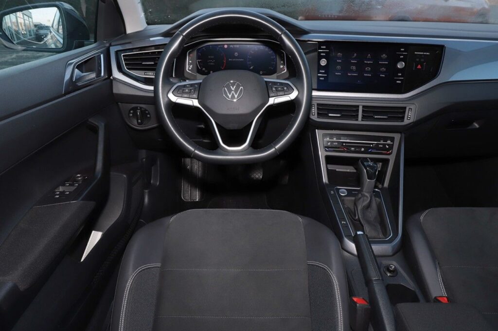 Volkswagen Polo Exposé-Bild 11