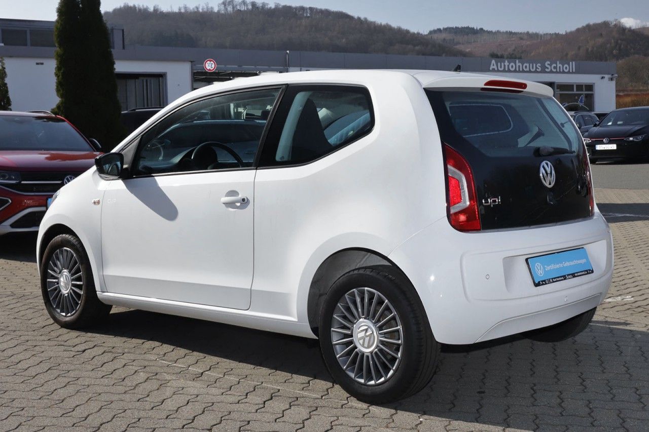 Volkswagen up! Exposé-Bild 4