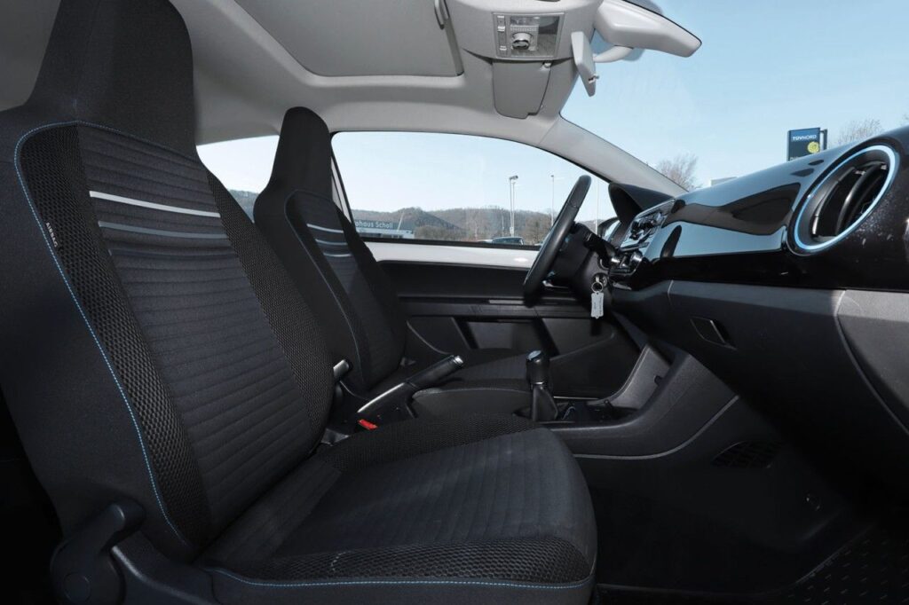 Volkswagen up! Exposé-Bild 7