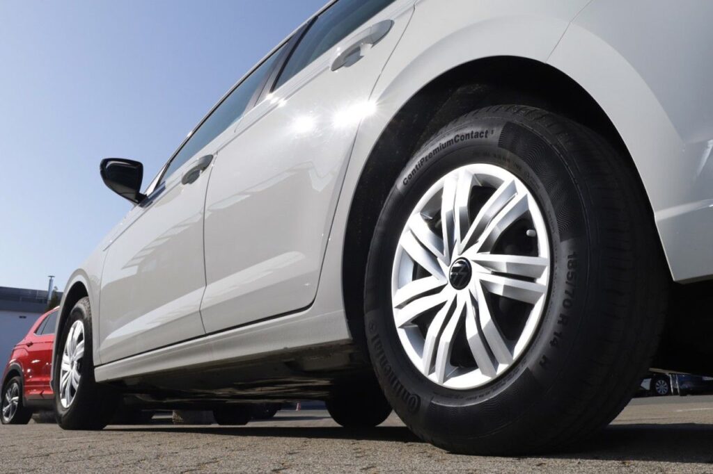 Volkswagen Polo Exposé-Bild 5