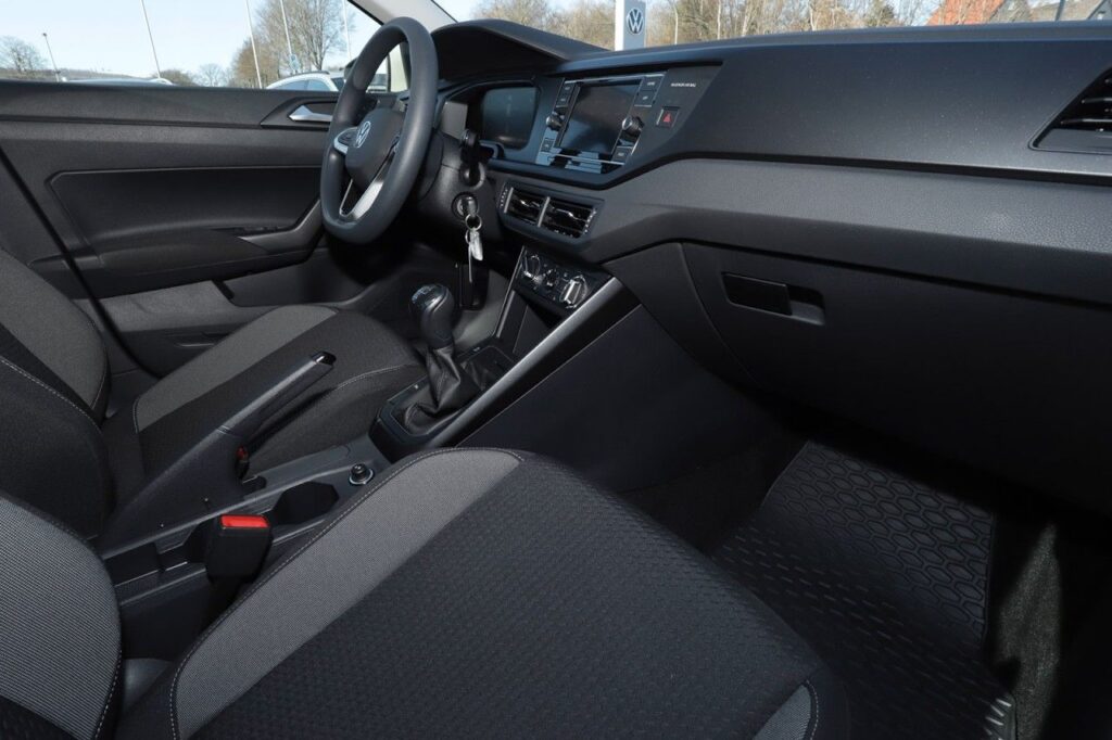 Volkswagen Polo Exposé-Bild 8