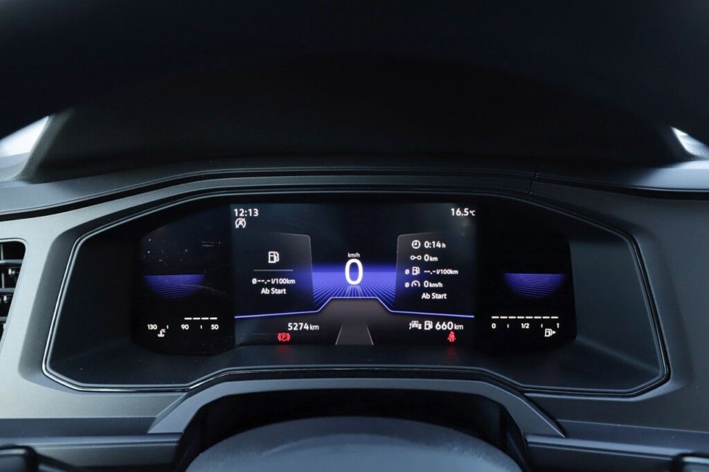 Volkswagen Polo Exposé-Bild 16