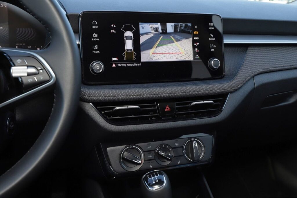 Skoda Fabia Exposé-Bild 15