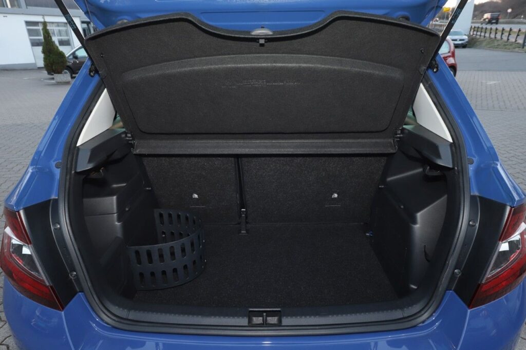 Skoda Fabia Exposé-Bild 6