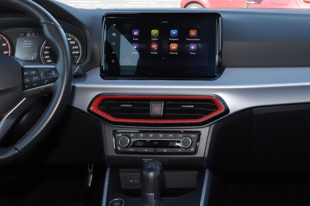 Seat Arona Exposé-Bild 12