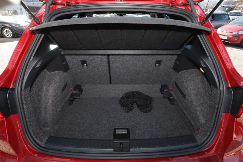 Seat Arona Exposé-Bild 6