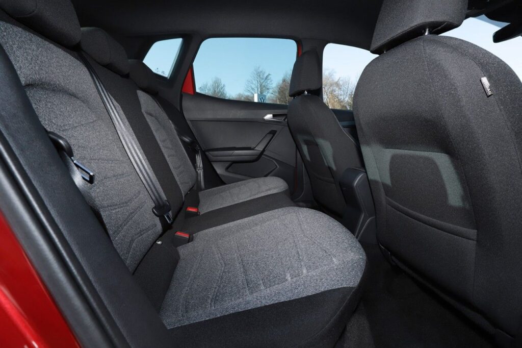 Seat Arona Exposé-Bild 9