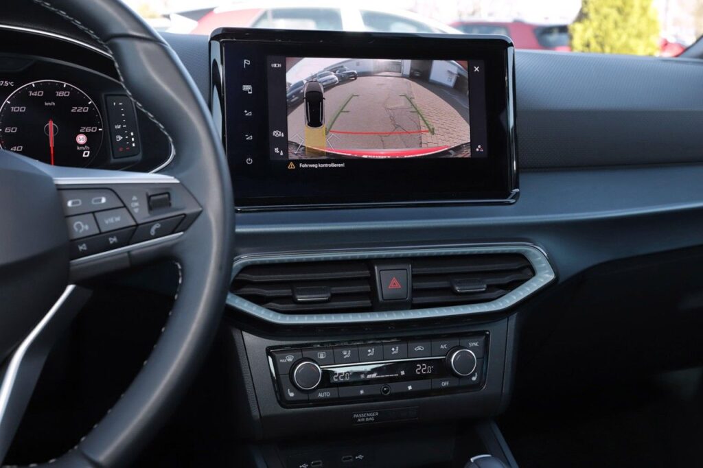 Seat Arona Exposé-Bild 15