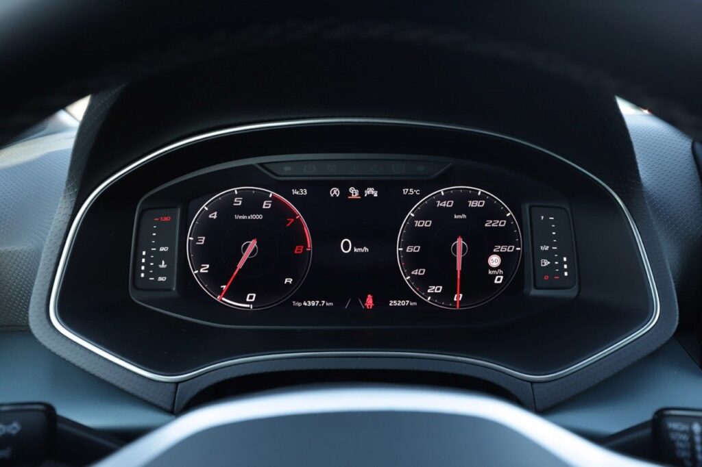 Seat Arona Exposé-Bild 16