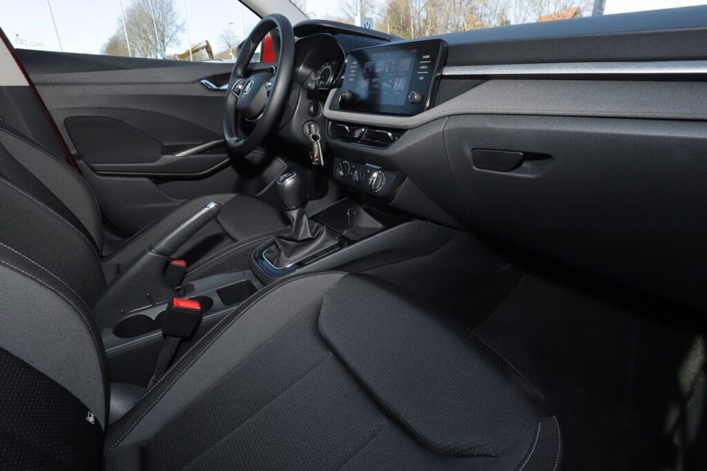 Skoda Fabia Exposé-Bild 8