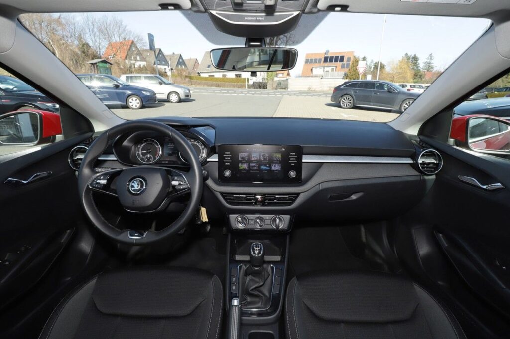 Skoda Fabia Exposé-Bild 10