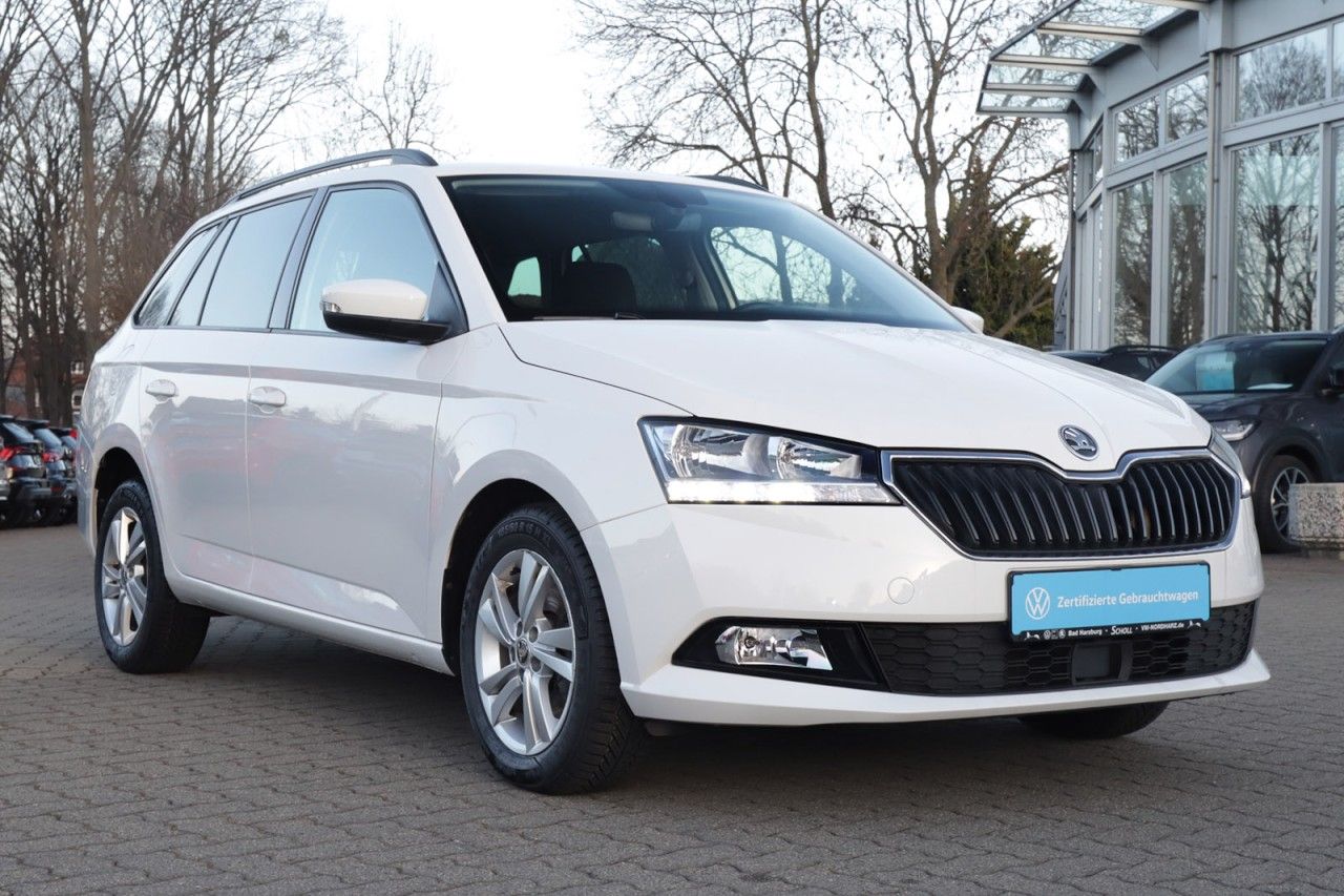 Skoda Fabia Exposé-Bild 2