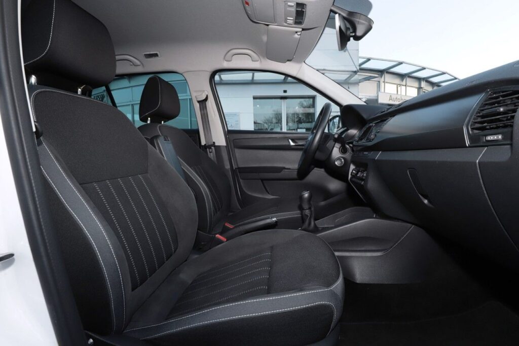 Skoda Fabia Exposé-Bild 7