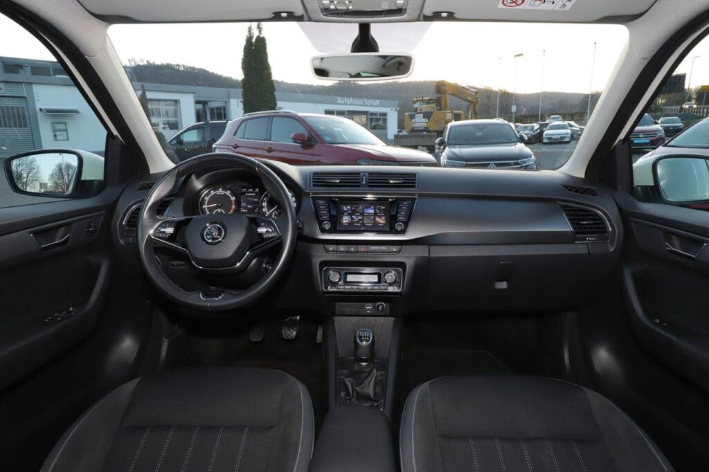 Skoda Fabia Exposé-Bild 10