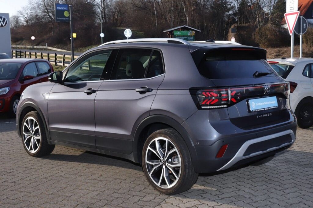 Volkswagen T-Cross Exposé-Bild 4