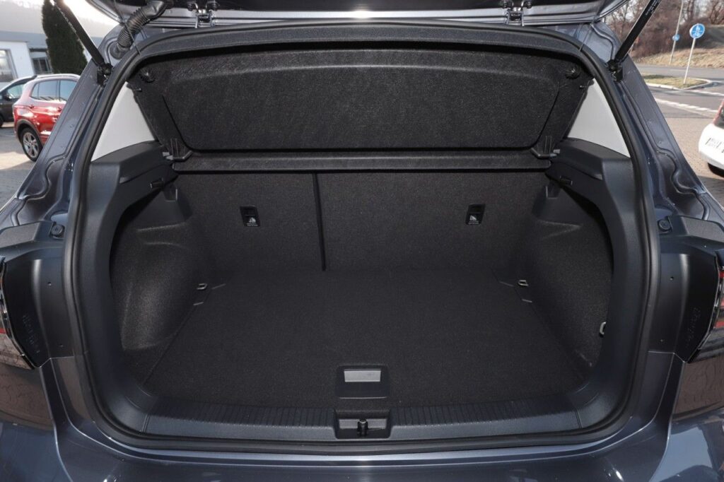 Volkswagen T-Cross Exposé-Bild 6